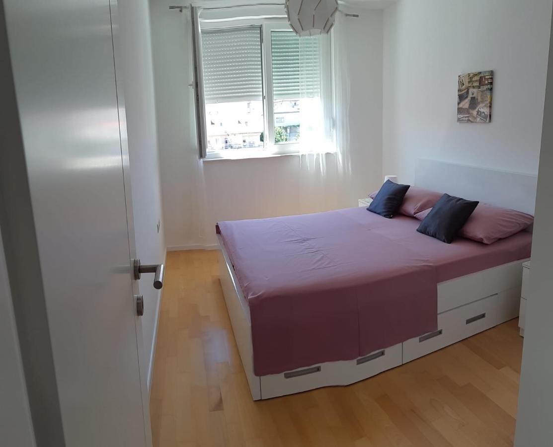 Appartement Mariloo à Split Extérieur photo